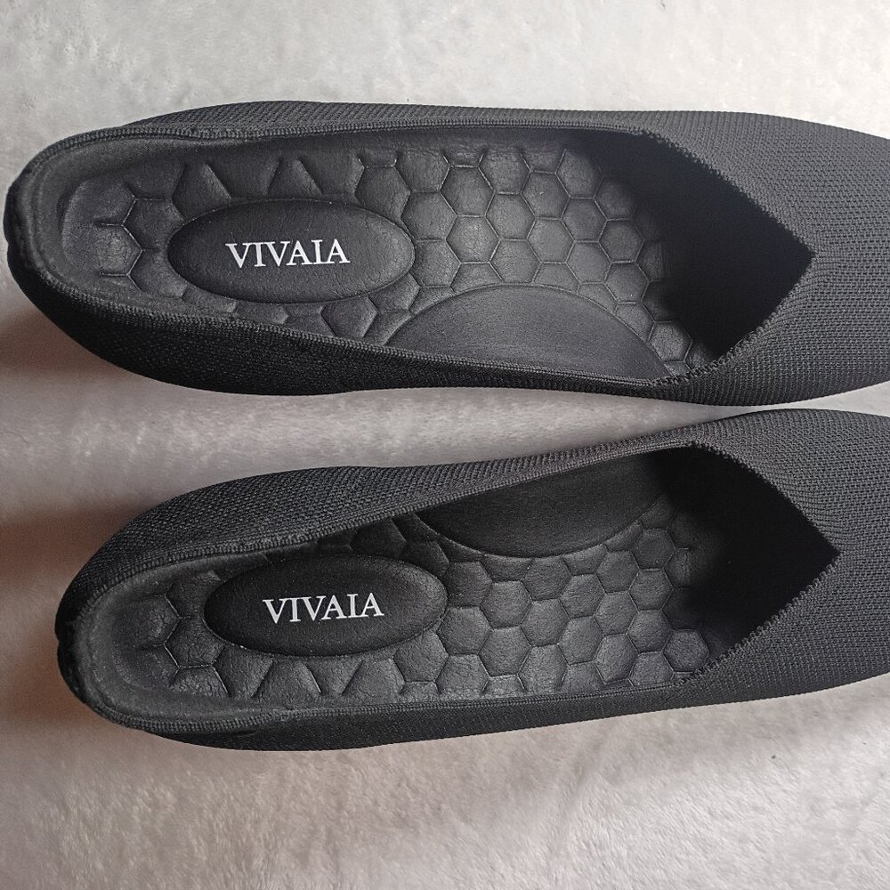VIVAIA Women's Black Slip-On Ballet Flats
